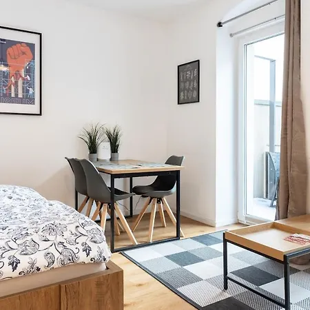 Kleines Fuer 3 Dresden