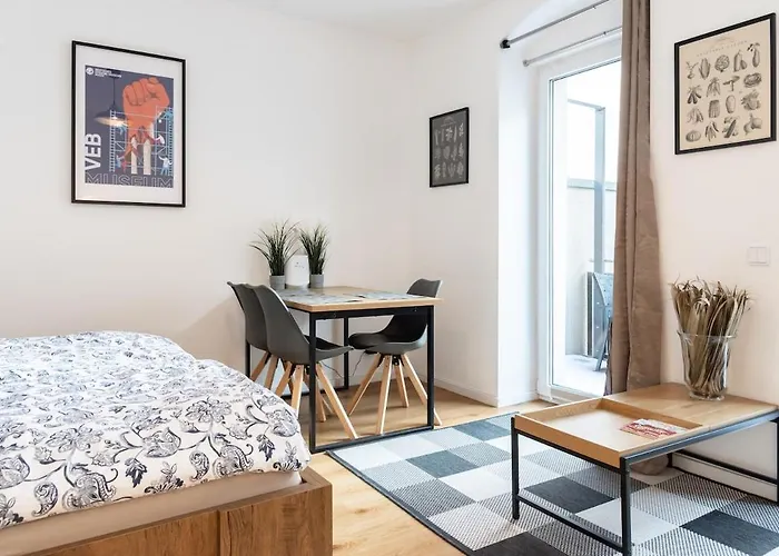 Kleines Fuer 3 Dresden