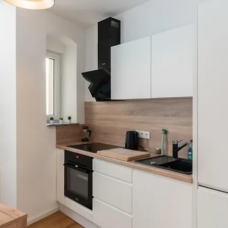 Kleines Für 3 * Dresde